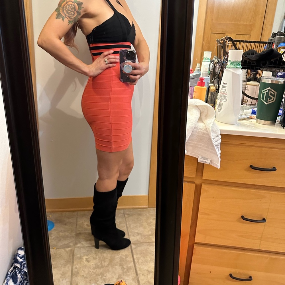 Baby body con dress new with tags